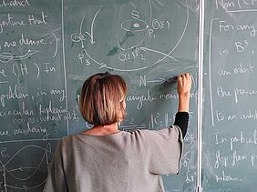 Cours de Licence 1 Mathématiques Informatique à Dauphine