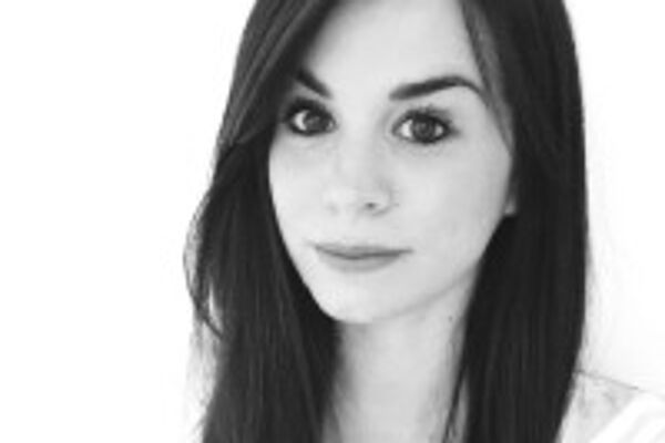 Mathilde Renoux, Recrutement Carrefour