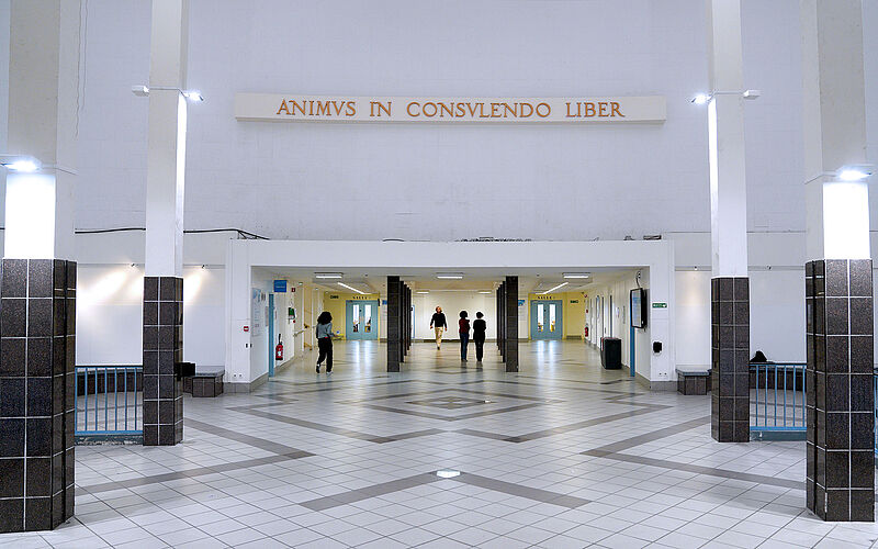 Hall 2