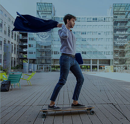 etudiant skateboard