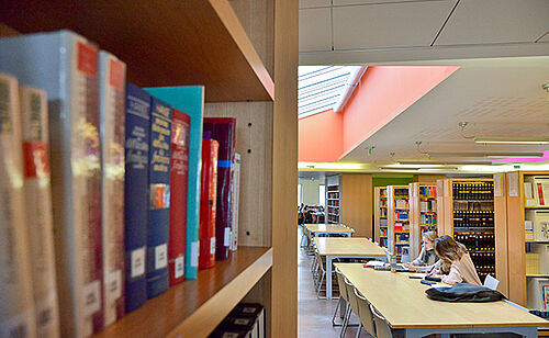 Samedi du Lyceen 2017 - Visite de la bibliotheque d'etude Samedi du Lyceen 2017 - Visite de la bibliotheque d'etude