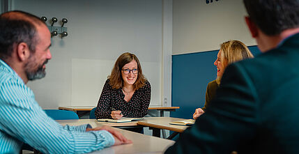 Etudiants en chez Dauphine Executive Education, intra entreprise sur-mesure, formation continue, Université Paris Dauphine-PSL