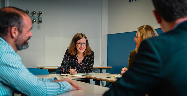 Etudiants en chez Dauphine Executive Education, intra entreprise sur-mesure, formation continue, Université Paris Dauphine-PSL